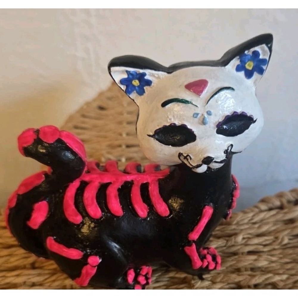 Mexican Day of the Dead Ceramic Cat Figurine, Colorful Hand-Painted Collectible